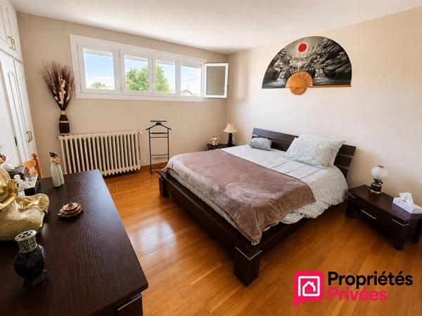 Maison  6 Pièces Roissy En Brie (77680)