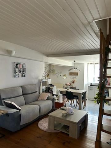 Immeuble à vendre |  Saint-Junien |  186 m²