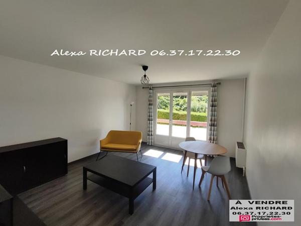 Appartement Evreux  2 pièces avec balcon