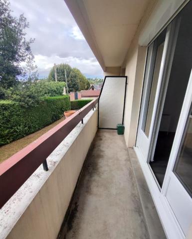 Appartement Evreux  2 pièces avec balcon