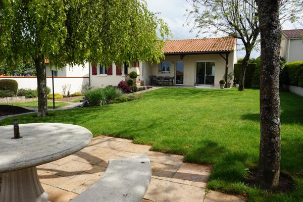 Plain pied sur sous sol 100m2 3 chambres