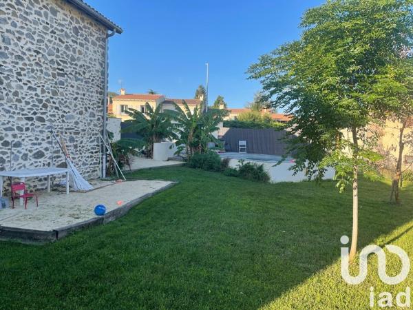 Maison traditionnelle 6 pièces de 152 m² à Tournon-sur-Rhône (07300)