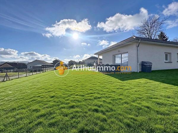 Location Maison 4 pièces 104 m2 à Biol