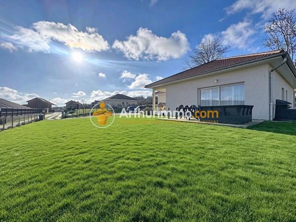 Location Maison 4 pièces 104 m2 à Biol