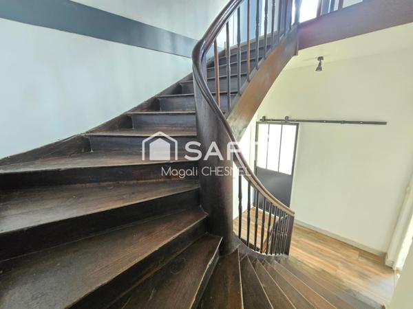 Immeuble d'environ 250 m² sur un terrain d'environ 287 m² à PLOUARET