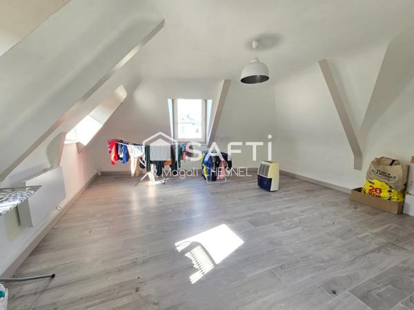 Immeuble d'environ 250 m² sur un terrain d'environ 287 m² à PLOUARET