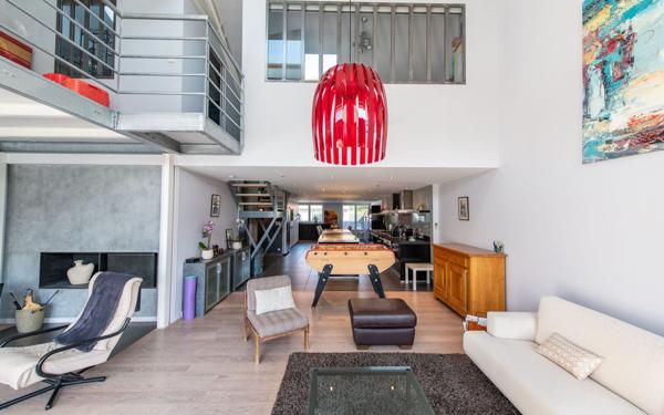 Appartement à vendre    4 pièces • 185 m2 Lorette