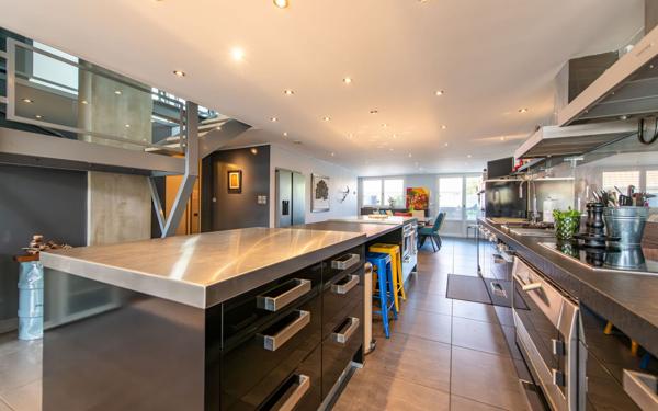 Appartement à vendre    4 pièces • 185 m2 Lorette