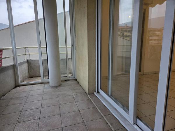 Appartement de 2003, 3 chambres, ascenseur, terrasse