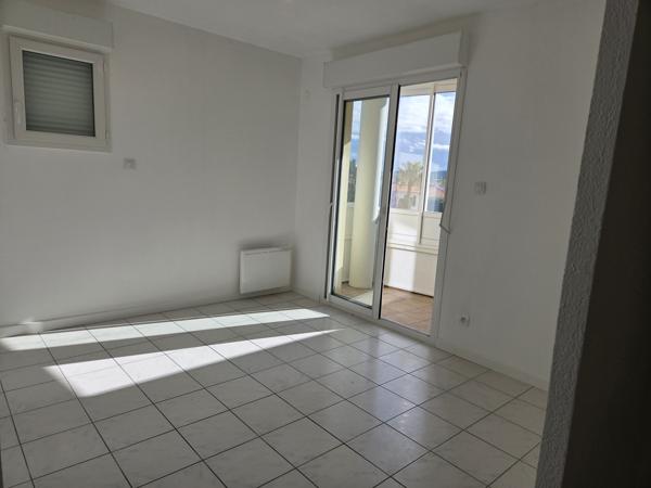 Appartement de 2003, 3 chambres, ascenseur, terrasse