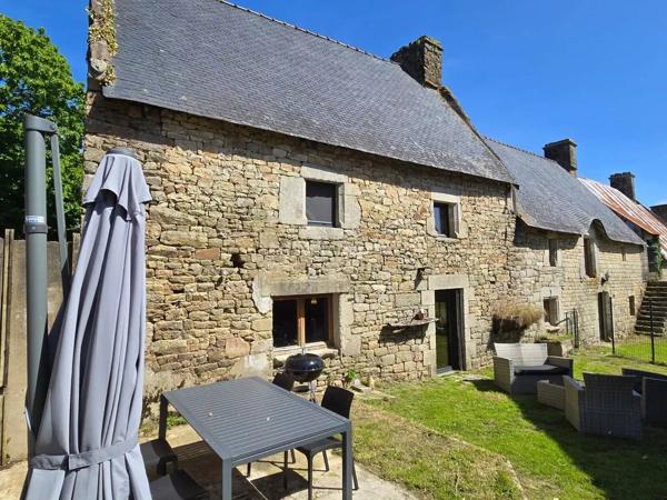 Vente                                                      Maison
                        
                     9 pièces                      190 m2                     à Languidic