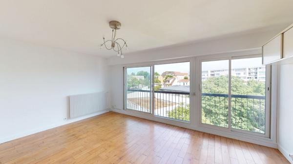 Appartement Montreuil 1 pièce(s) 29.47 m2