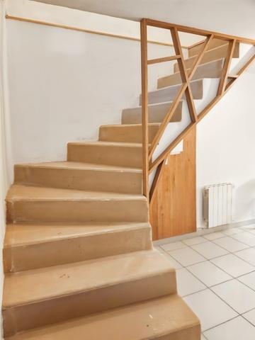 Uzès (30700) A vendre, maison de village à seulement 5 minutes d'Uzès