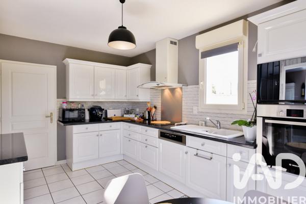 Maison à vendre 4 pièces 112 m² Beauvoir-sur-Niort