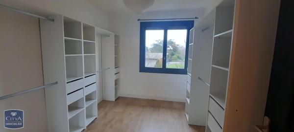 Maison à louer 6 pièces 130.85m²