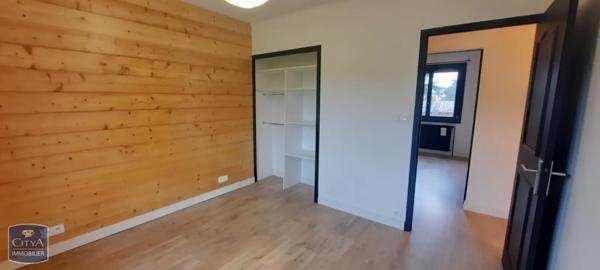 Maison à louer 6 pièces 130.85m²