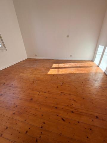 MAISON CAEN quartier St Paul avec cours et garage