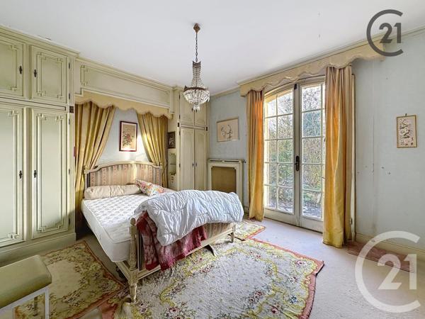 Maison à vendre  8 pièces - 217 m2 ST ANDRE LES VERGERS - 10