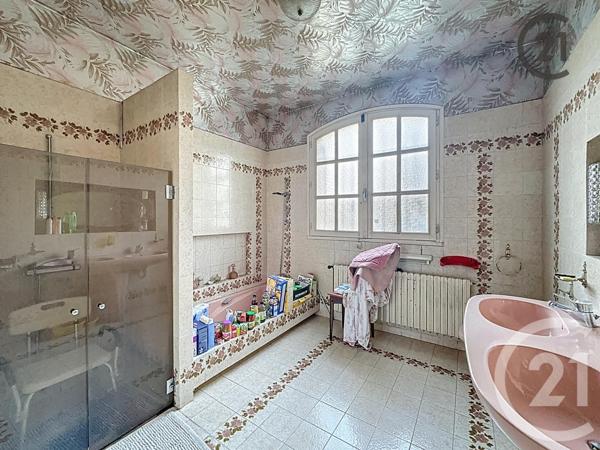 Maison à vendre  8 pièces - 217 m2 ST ANDRE LES VERGERS - 10