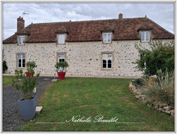 Brûlon (72350) Ancien moulin de 9 pièces (7 chambres) sur 4965m² de terrain