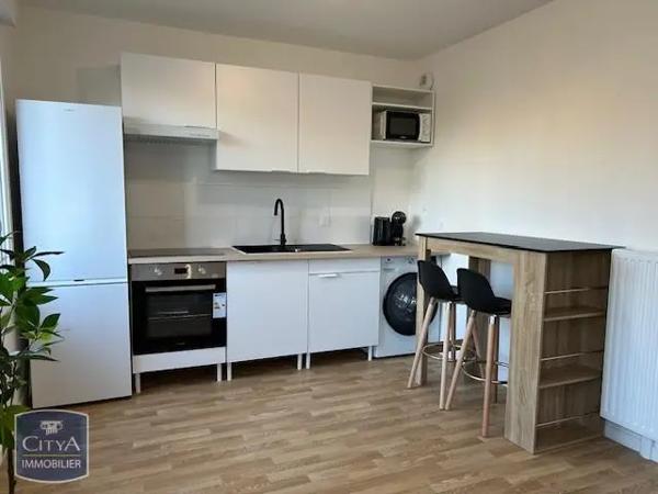 Appartement à louer 1 pièce 30.6m² Cergy (95000)