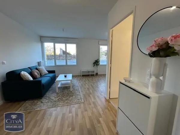 Appartement à louer 1 pièce 30.6m² Cergy (95000)
