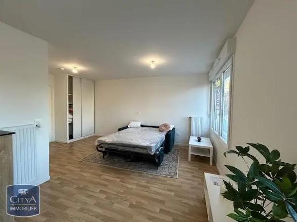 Appartement à louer 1 pièce 30.6m² Cergy (95000)