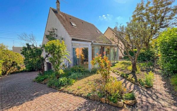 Maison à vendre    5 pièces •  Corbeil-Essonnes