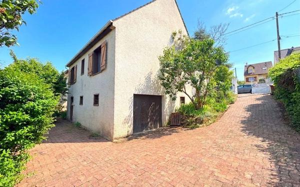 Maison à vendre    5 pièces •  Corbeil-Essonnes