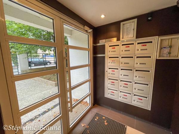 Appartement 3 pièces 62m2, DPE C et double parking