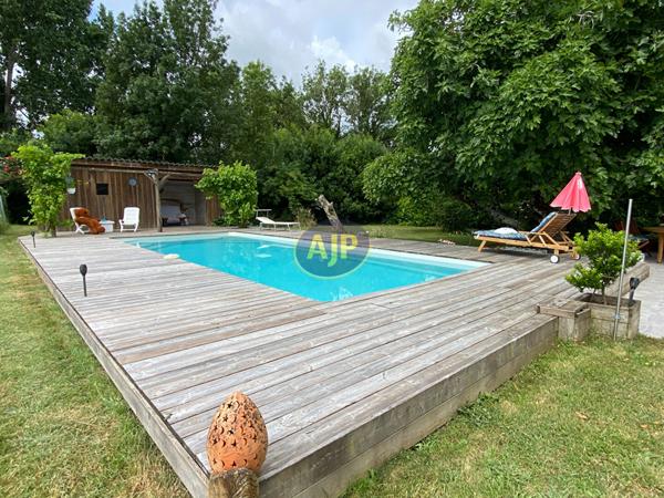 Vente maison Jau Dignac Et Loirac : 665 000 € - AJP Montalivet Immobilier
