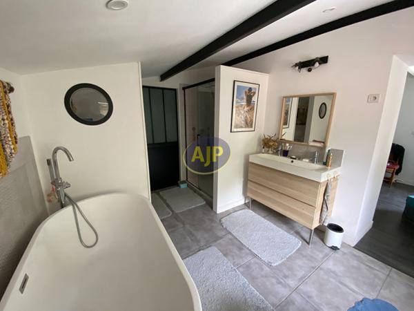 Vente maison Jau Dignac Et Loirac : 665 000 € - AJP Montalivet Immobilier