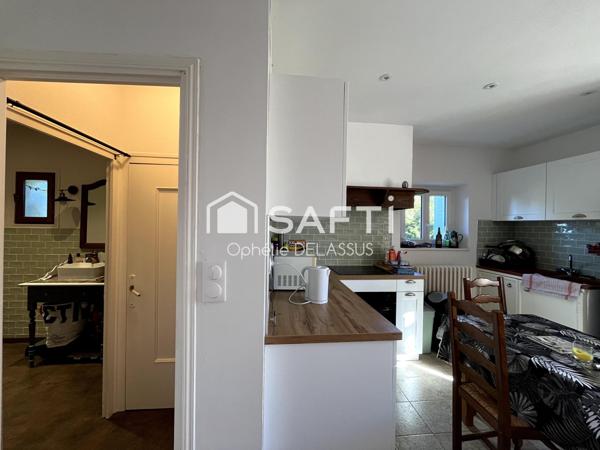 IMMEUBLE DE RAPPORT AVEC CHAMBRES D'HÔTES ET APPARTEMENTS