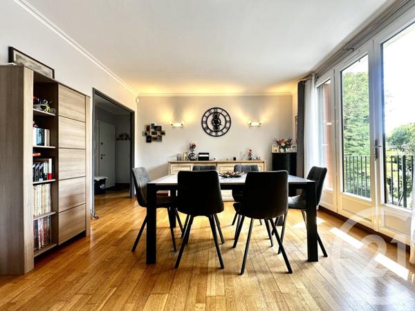Appartement F5 à vendre  5 pièces - 95,27 m2 MAREIL MARLY - 78