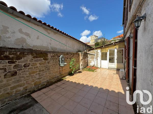 Maison à vendre 7 pièces 158 m² Fontenay-le-Comte