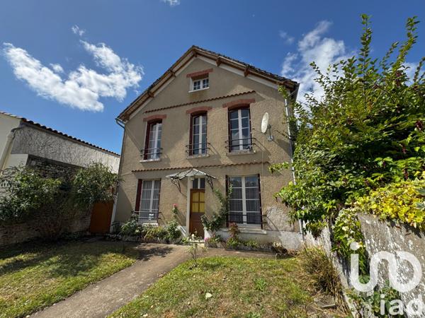 Maison à vendre 7 pièces 158 m² Fontenay-le-Comte