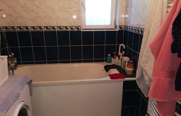 Maison rénovée avec partie indépendante de 60m2