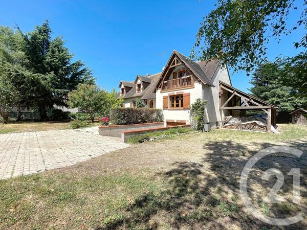 Maison à vendre  5 pièces - 210 m2 ST HILAIRE ST MESMIN - 45