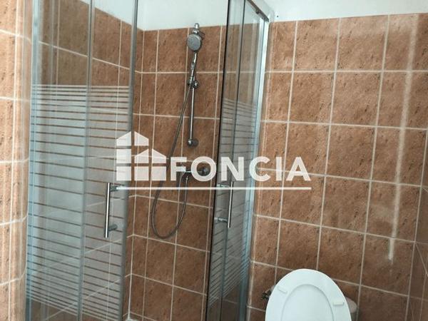 Location Studio 32.68 m² - RUE H.BATAILLE/AV JEAN JAURES Nimes 30900