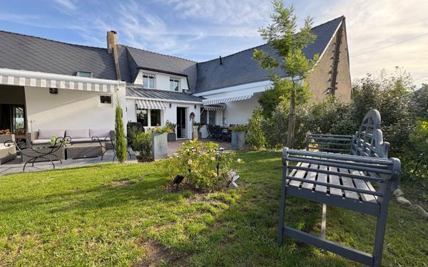 Maison à vendre    7 pièces •  Guérande