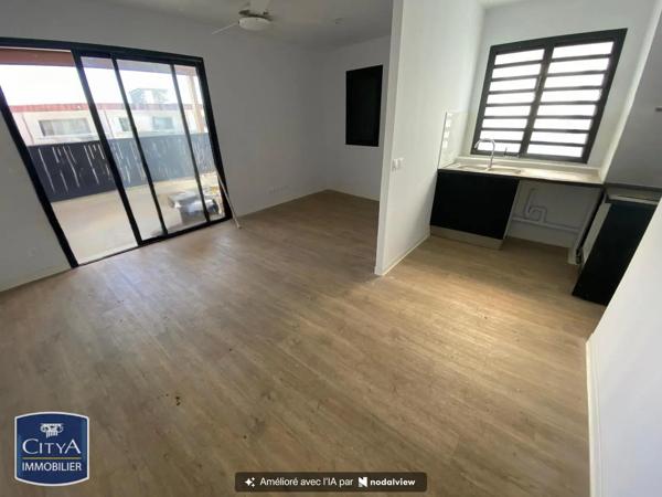 Appartement à louer 1 pièce 32.77m² Le Tampon (97430)