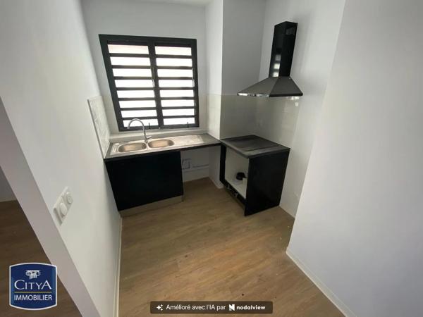Appartement à louer 1 pièce 32.77m² Le Tampon (97430)