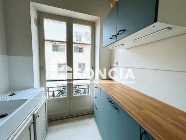 Location Appartement 2 pièces 33.88 m² - 1 RUE LEBLOND ST HILAIRE Toulon 83000