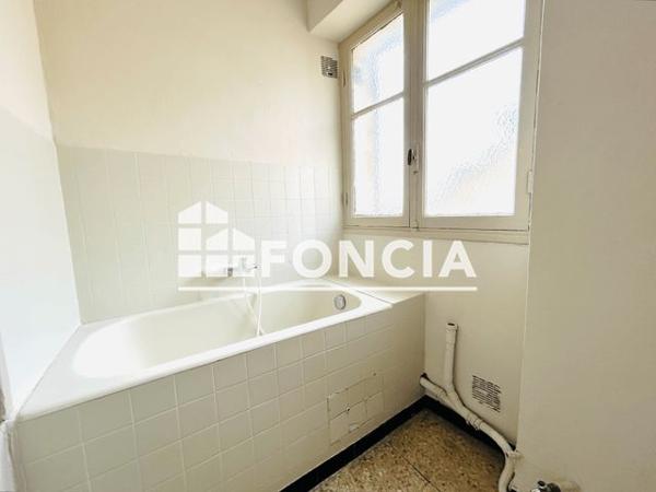 Location Appartement 2 pièces 33.88 m² - 1 RUE LEBLOND ST HILAIRE Toulon 83000