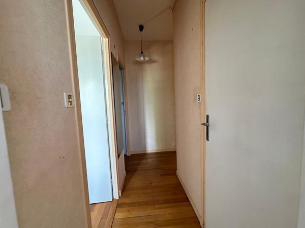 Annexe + parking + appartement