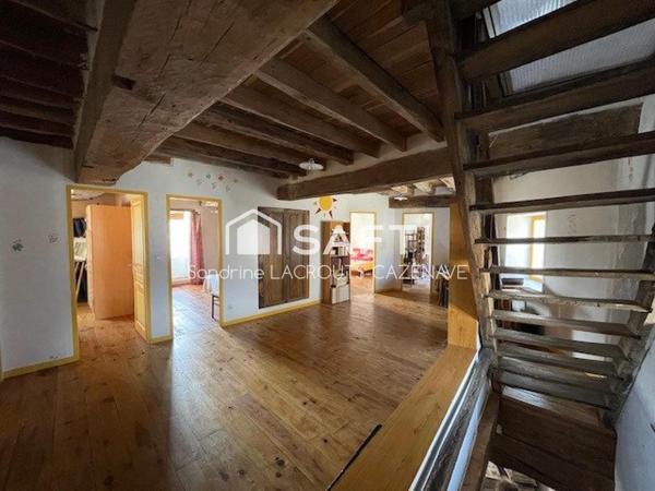 Maison atypique en centre bourg