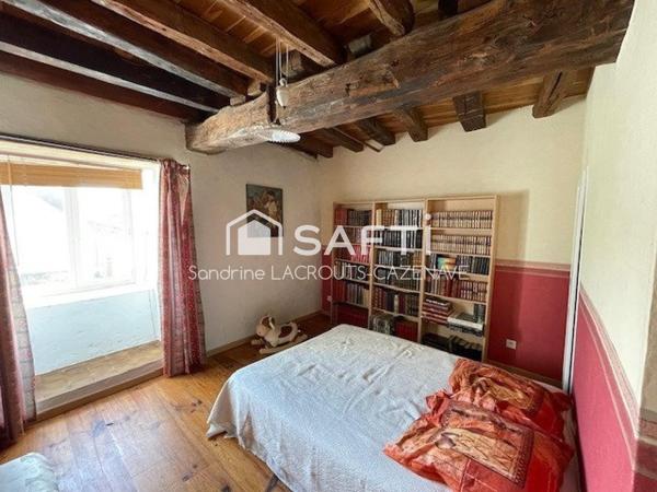 Maison atypique en centre bourg