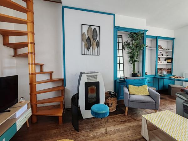 Maison de ville à PUISEAUX (45390)