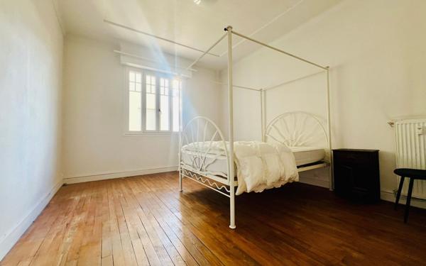 Appartement à vendre    3 pièces • 82,70 m2 Tarbes