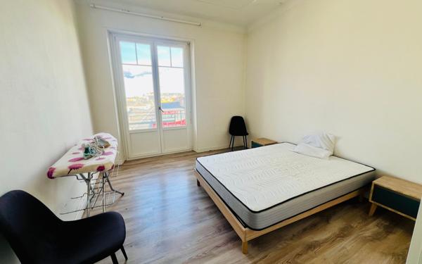 Appartement à vendre    3 pièces • 82,70 m2 Tarbes